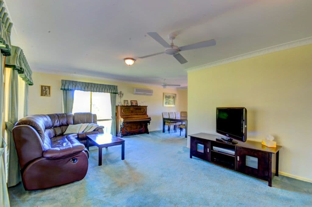 22 Grice Street, Carisbrook VIC 3464, Carisbrook - Thumbnail 3