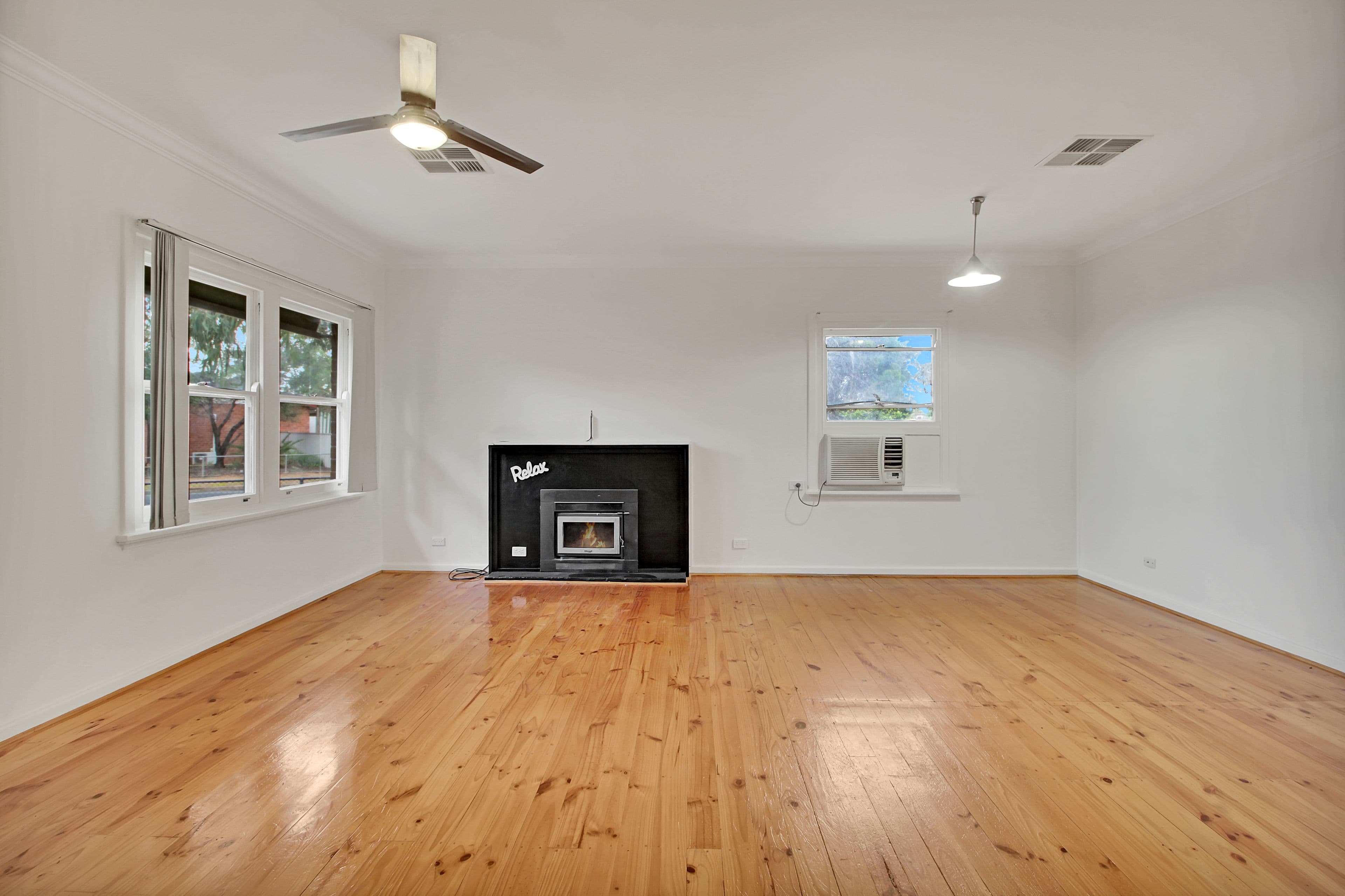 8 Kurrajong Avenue, Renmark SA 5341, Renmark - Thumbnail 3