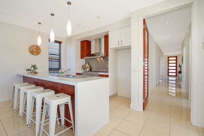 209 Rivergum Drive, East Albury - Image 1