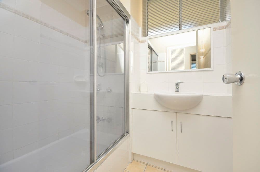 32 Duke Street, KANGAROO POINT QLD 4169, Kangaroo Point - Thumbnail 5
