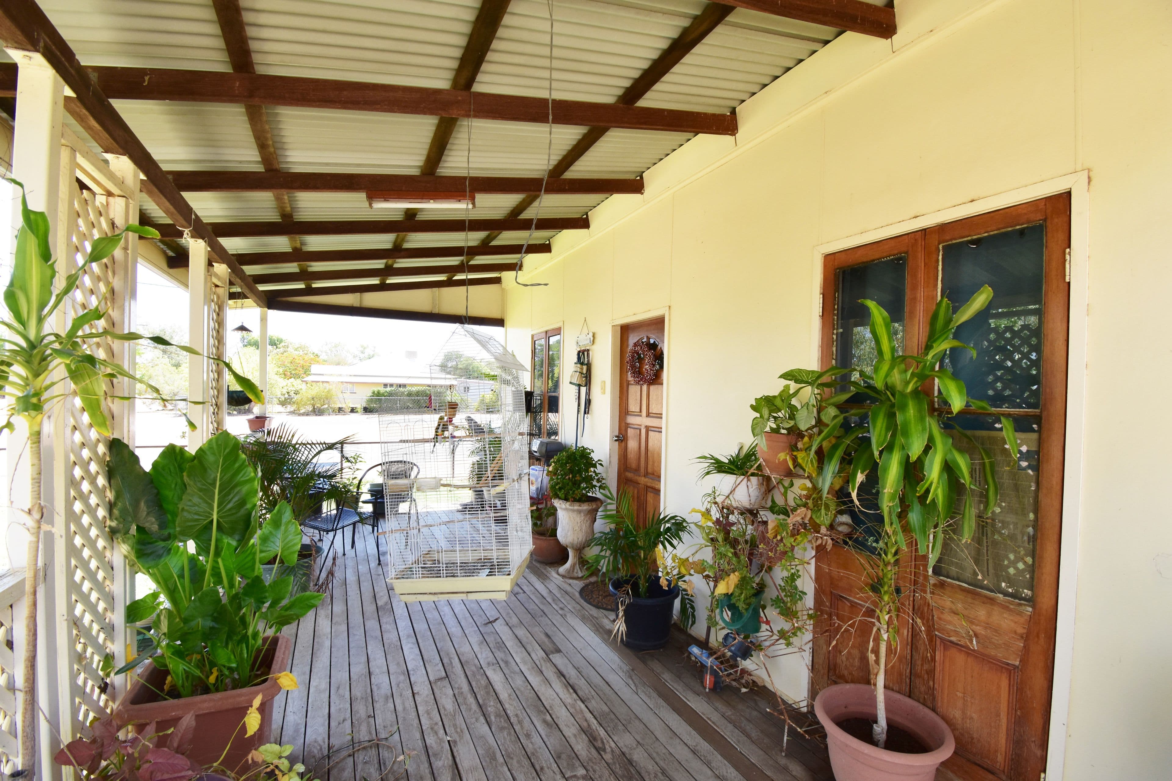 42 Crane Street, Longreach QLD 4730, Longreach - Thumbnail 2