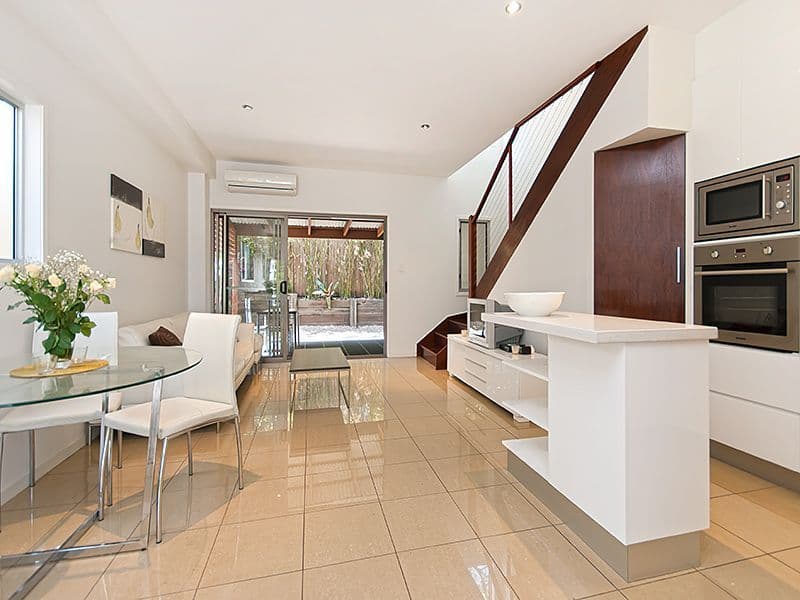 4 Amery Street, MOOROOKA QLD 4105, Moorooka - Thumbnail 3