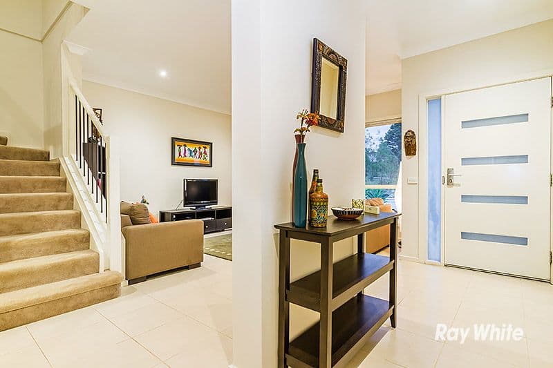 25 Manuscript Drive, Endeavour Hills VIC 3802, Endeavour Hills - Thumbnail 4