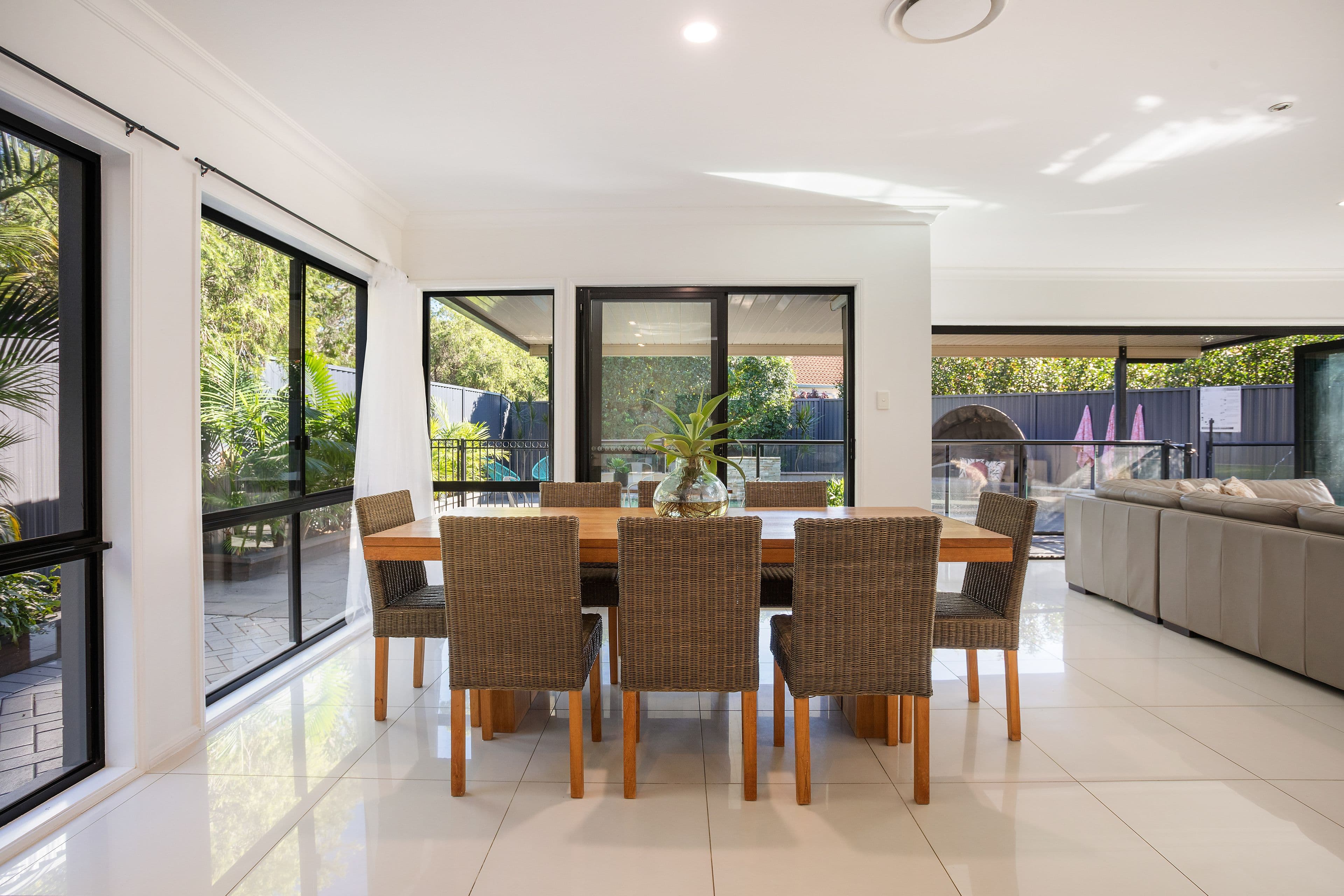 3 Tobago Court, Burleigh Waters QLD 4220, Burleigh Waters - Thumbnail 3