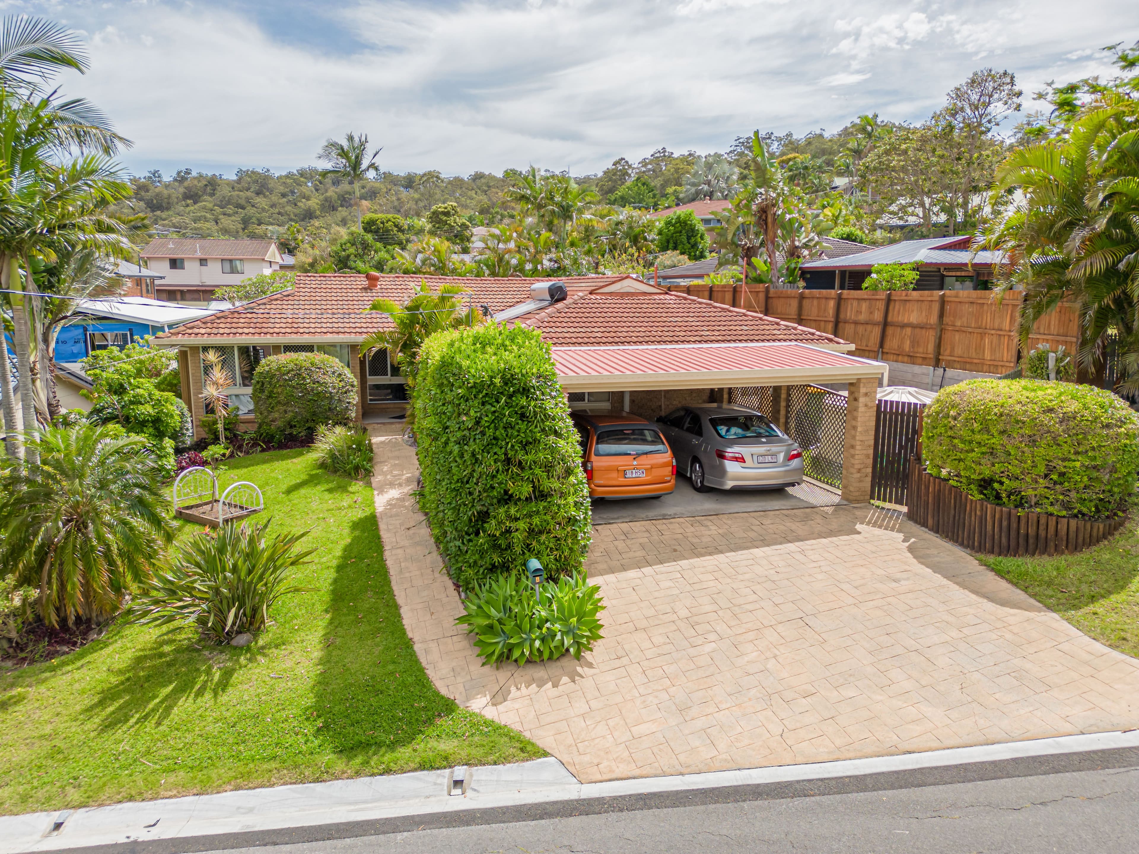 4 Inglis Court, Springwood QLD 4127, Springwood - Thumbnail 2