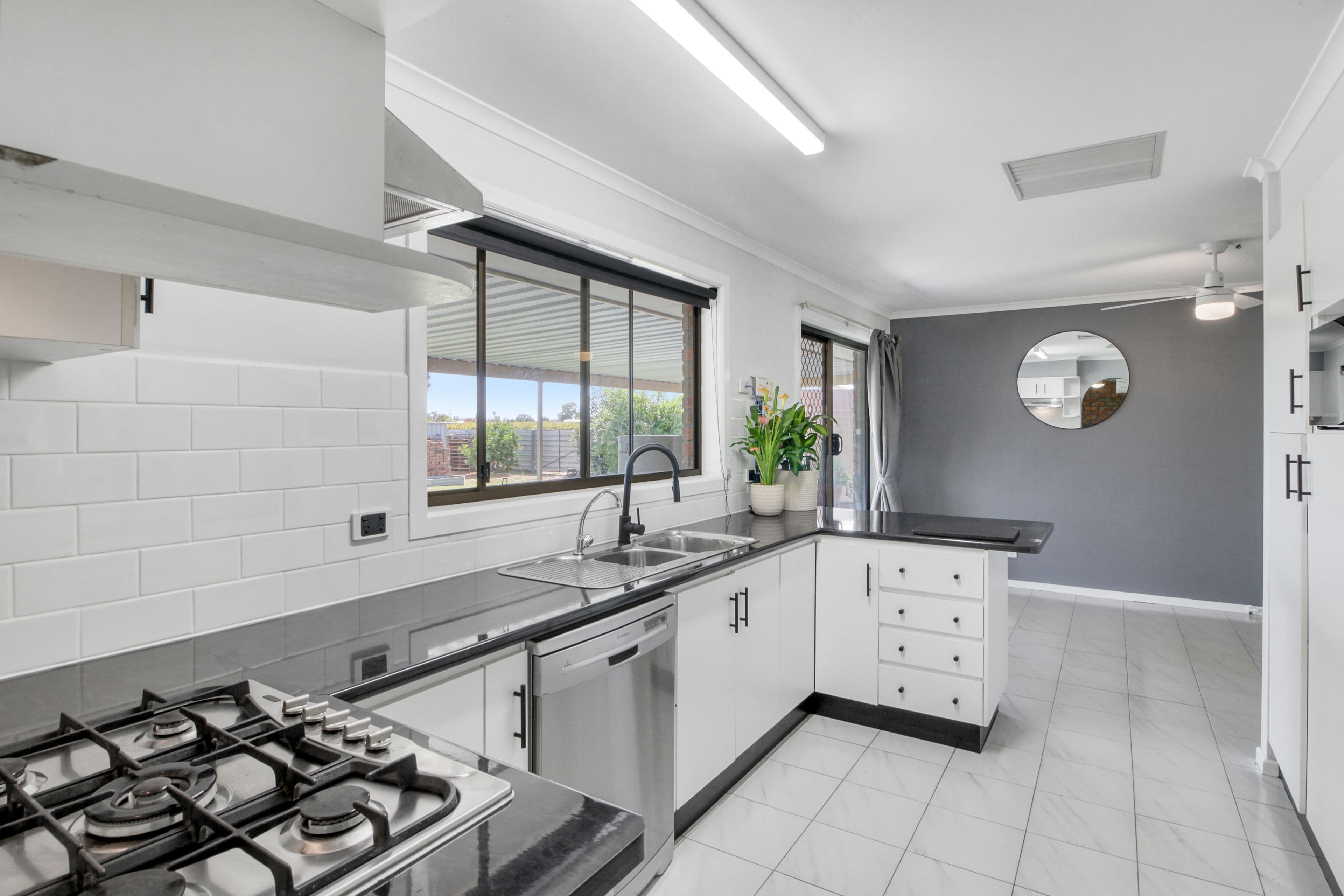 41 Goolwa Street, Renmark SA 5341, Renmark North - Thumbnail 5