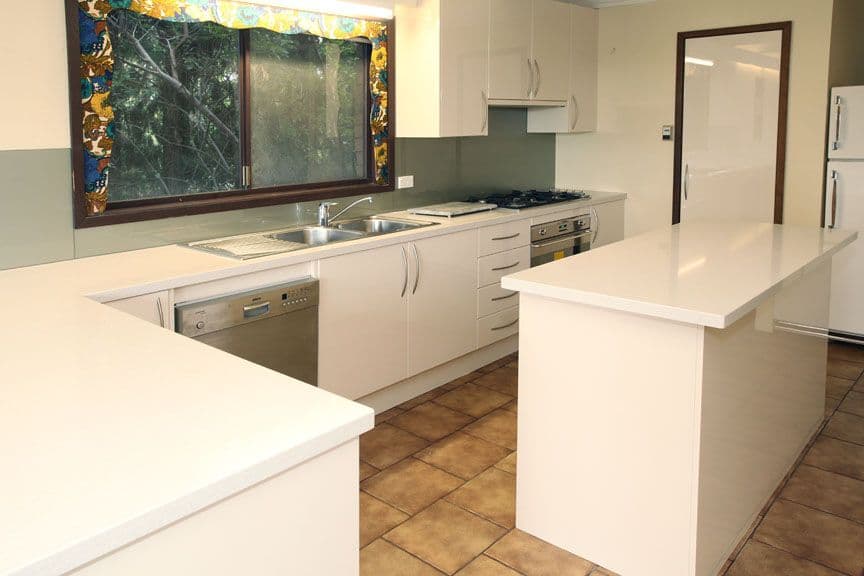 1 Sheringham Drive, WHEELERS HILL VIC 3150, Wheelers Hill - Thumbnail 3