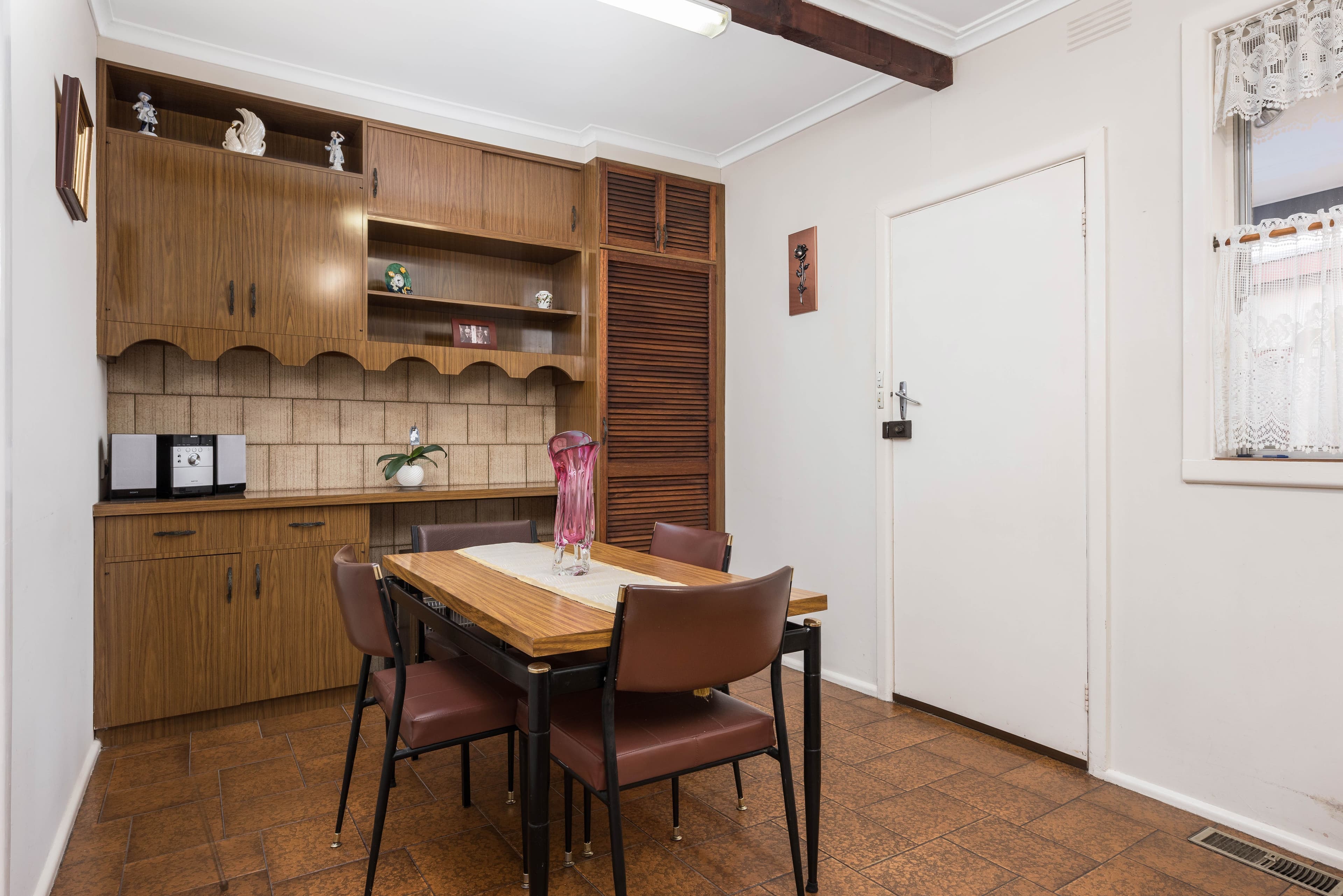 19 Inverness Street, Reservoir VIC 3073, Reservoir - Thumbnail 7