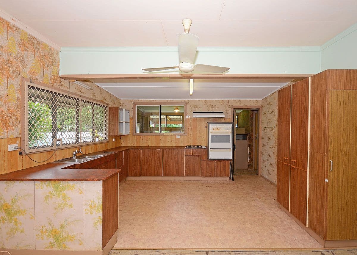 6 Coral Street, URANGAN QLD 4655, Urangan - Thumbnail 8