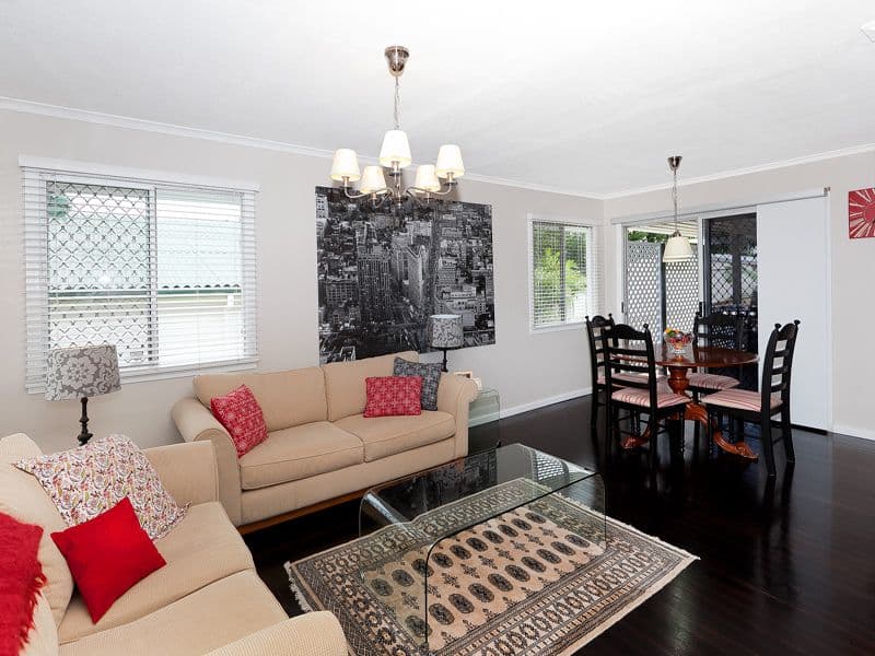 9 Lawson Street, OXLEY QLD 4075, Oxley - Thumbnail 2