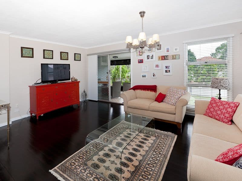 9 Lawson Street, OXLEY QLD 4075, Oxley - Thumbnail 3