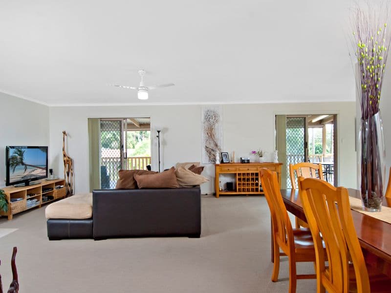 17 Bushlark Street, AROONA QLD 4551, Aroona - Thumbnail 6