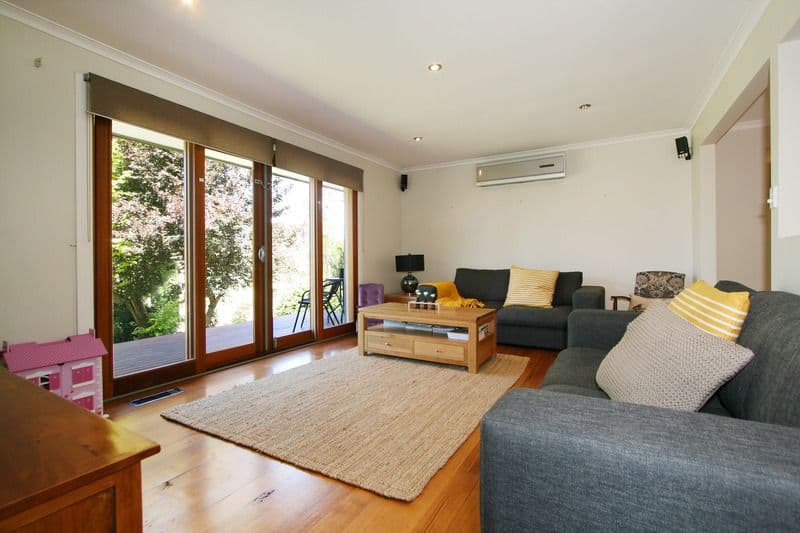 65 Queen Road, LILYDALE VIC 3140, Lilydale - Thumbnail 2