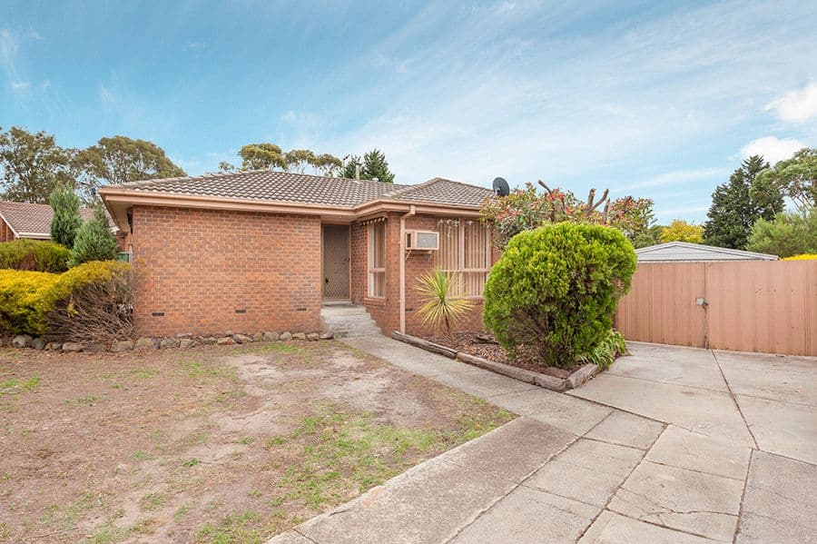 3 Whitley Crescent, Craigieburn VIC 3064, Craigieburn - Image 1