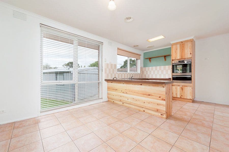 3 Whitley Crescent, Craigieburn VIC 3064, Craigieburn - Thumbnail 3