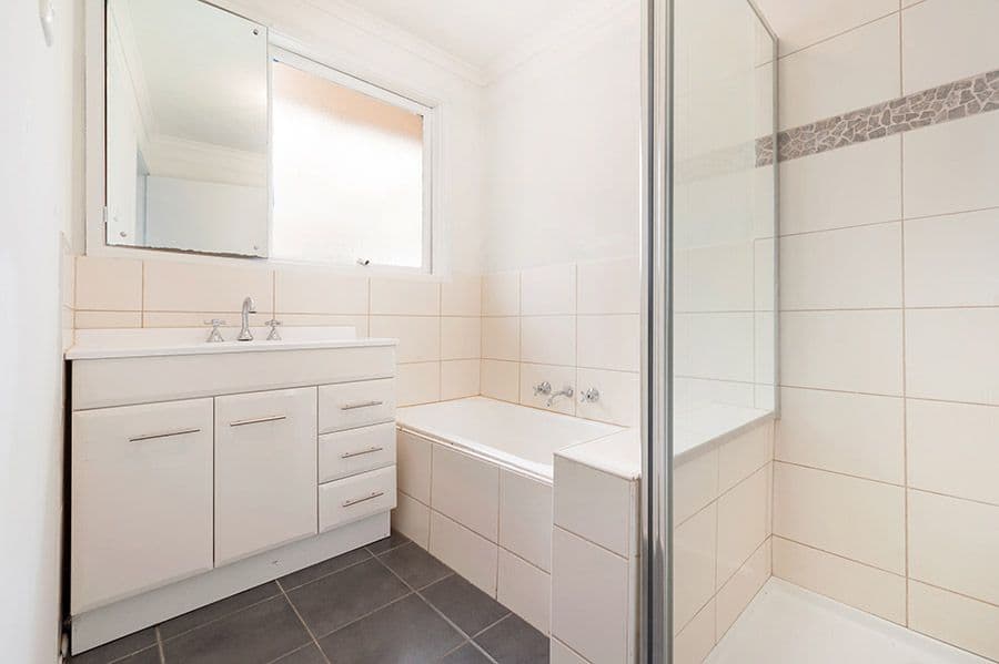 3 Whitley Crescent, Craigieburn VIC 3064, Craigieburn - Thumbnail 7