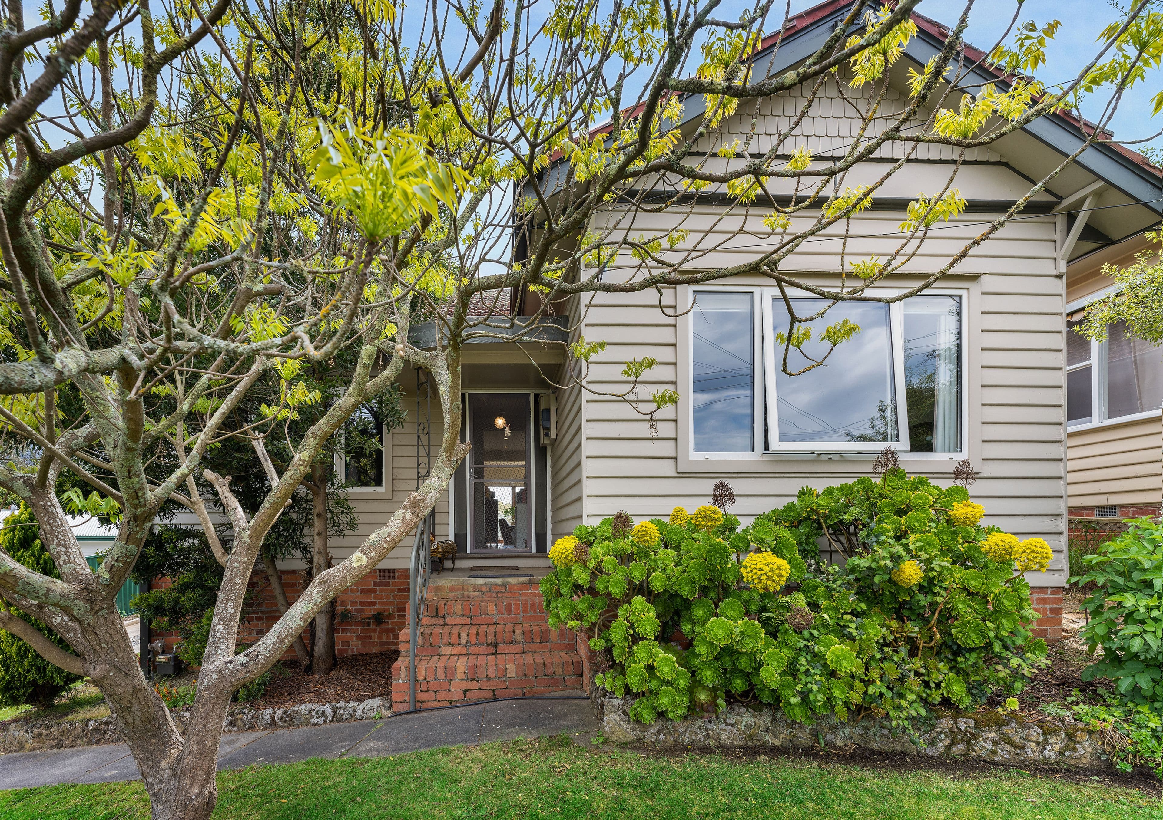 415 Gladstone Street, Golden Point VIC 3350, Golden Point - Thumbnail 2