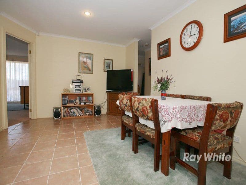 64 Scarborough Avenue, CRANBOURNE VIC 3977, Cranbourne West - Thumbnail 6