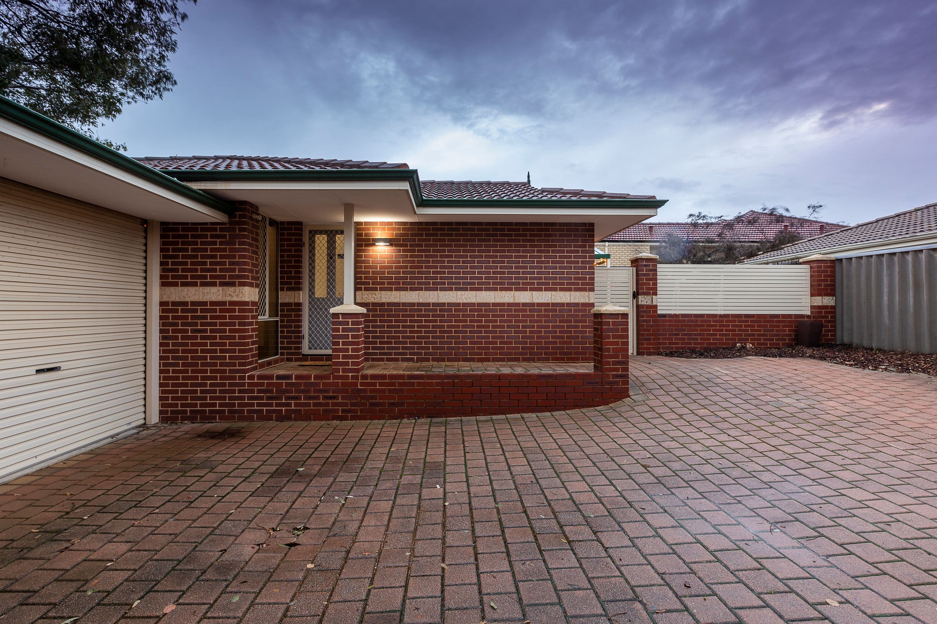 38 York Street, Tuart Hill WA 6060, Tuart Hill - Thumbnail 2