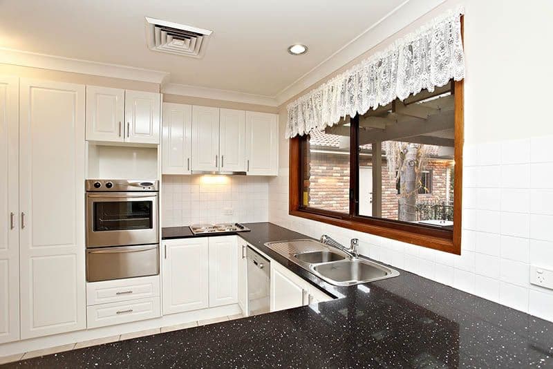 4 Connell Close, BAULKHAM HILLS NSW 2153, Baulkham Hills - Thumbnail 2
