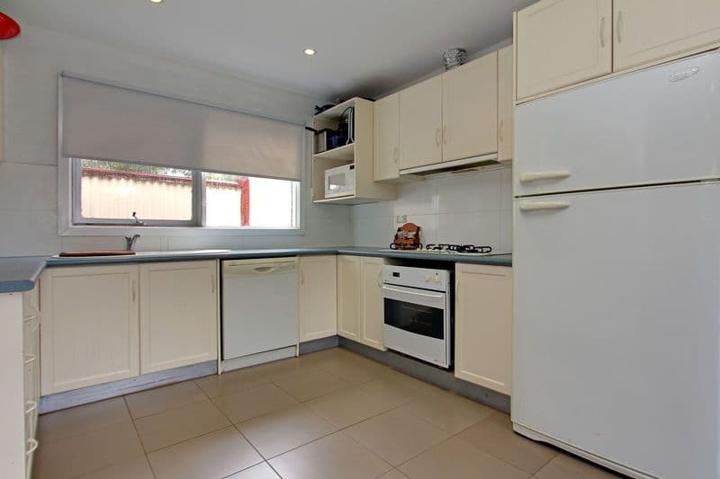 6 Fenton Avenue, ROSEBUD VIC 3939, Rosebud - Thumbnail 5