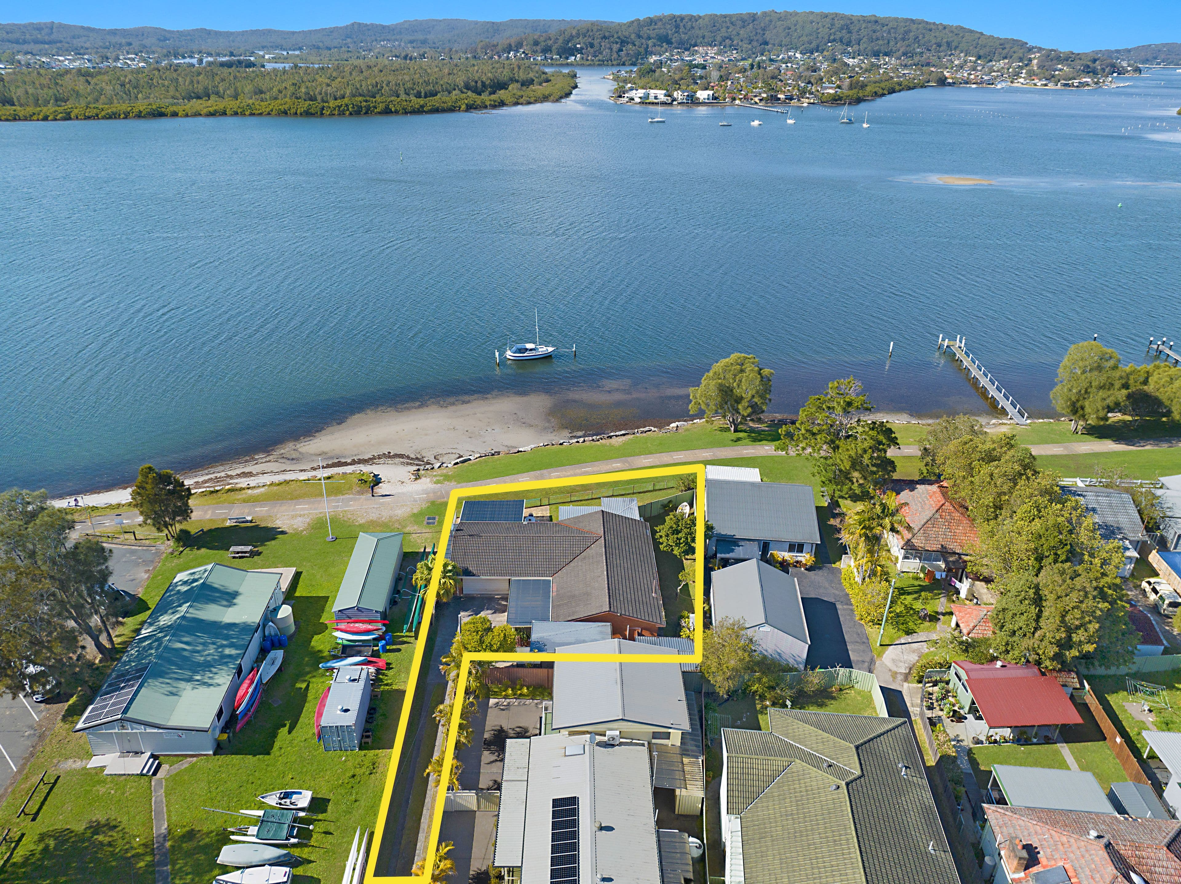 4 North Burge Road, Woy Woy NSW 2256, Woy Woy - Image 1