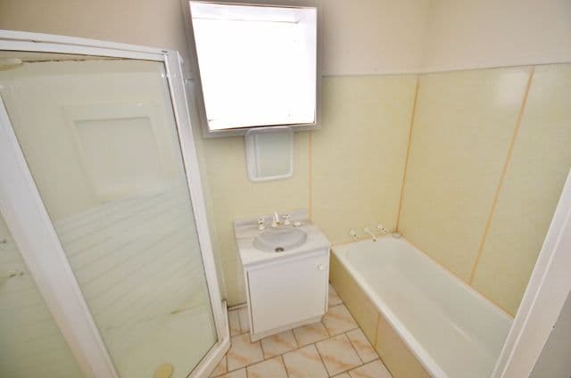 34 Wadalba Avenue, LAKE HAVEN NSW 2263, Lake Haven - Thumbnail 5