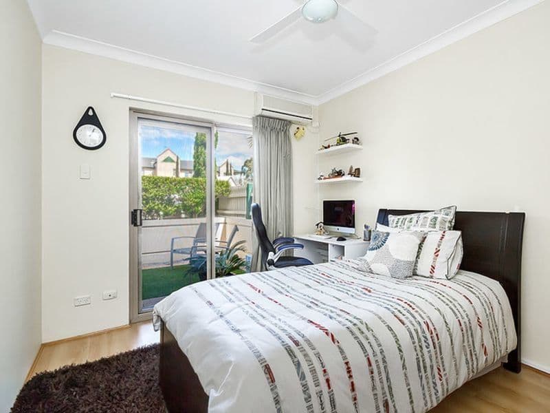 1/247A Burwood Road, Concord - Thumbnail 6