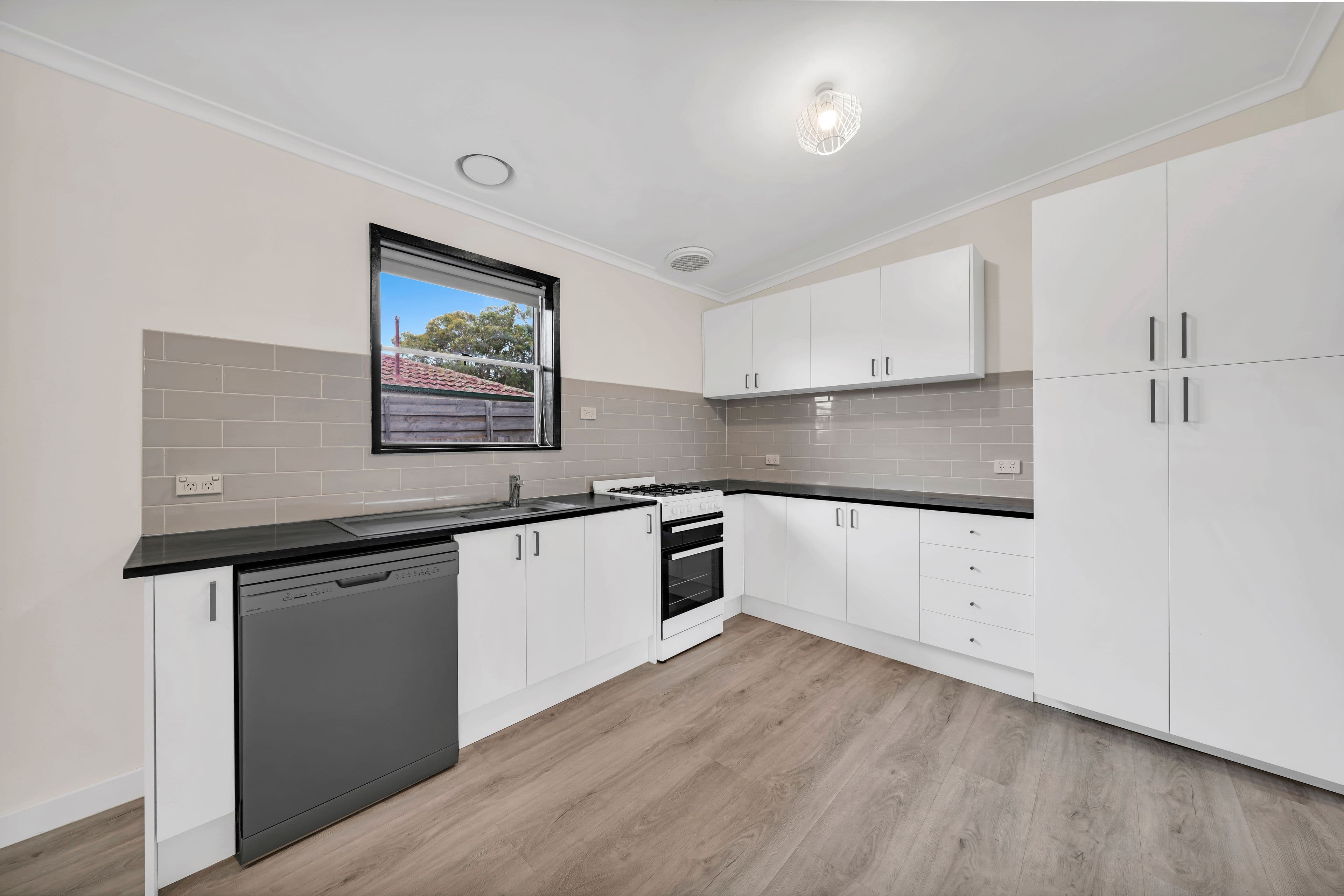 10 Telopea Court, Frankston North VIC 3200, Frankston North - Thumbnail 3