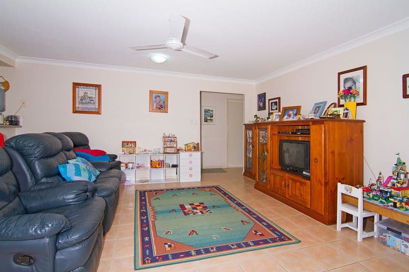 35 Riversdale Boulevard, BANORA POINT NSW 2486, Banora Point - Thumbnail 7