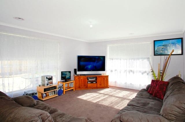 2 Nigella Avenue, CORIO VIC 3214, Corio - Thumbnail 6
