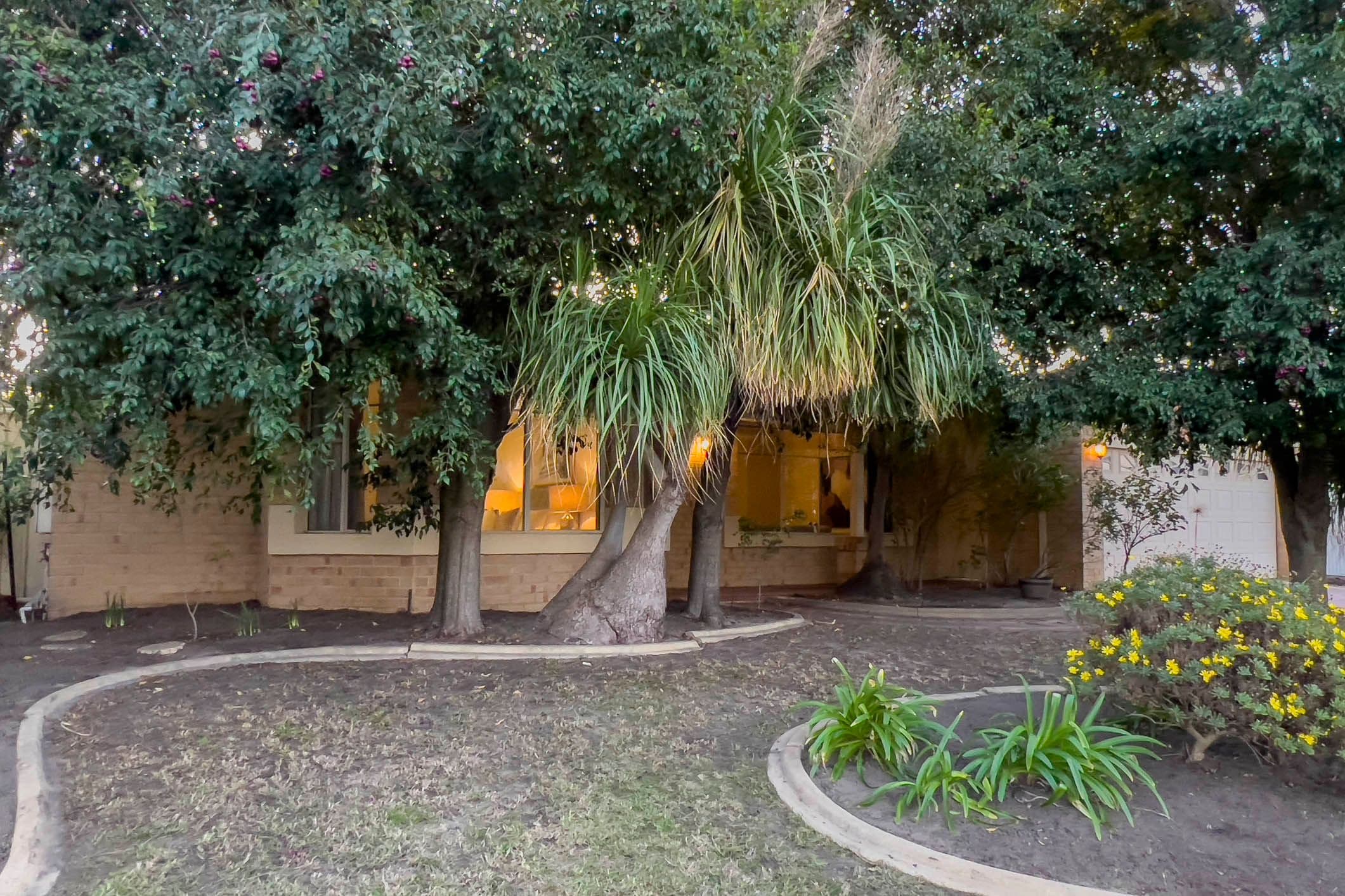 15 Nirimba Close, South Guildford WA 6055, South Guildford - Thumbnail 2