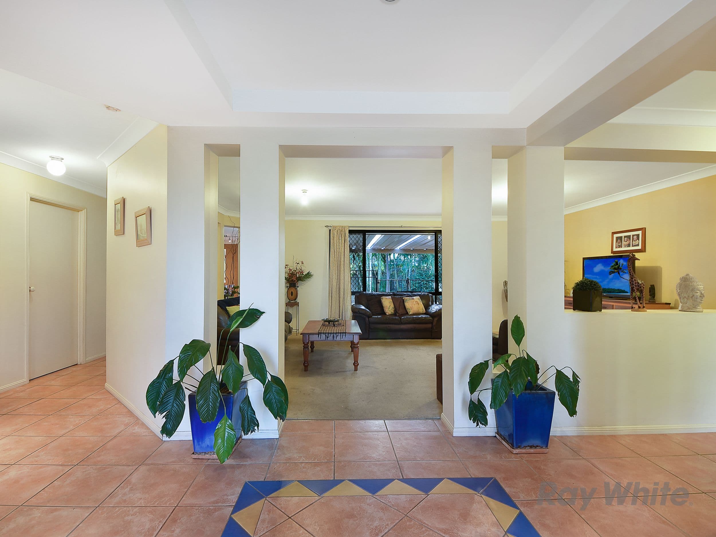 2 Saint Clair Court, Murrumba Downs QLD 4503, Murrumba Downs - Thumbnail 2