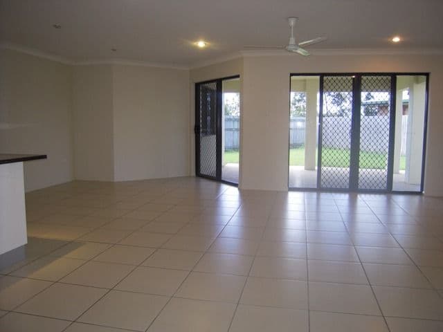 1 Porpoise Place, ANDERGROVE QLD 4740, Andergrove - Thumbnail 4
