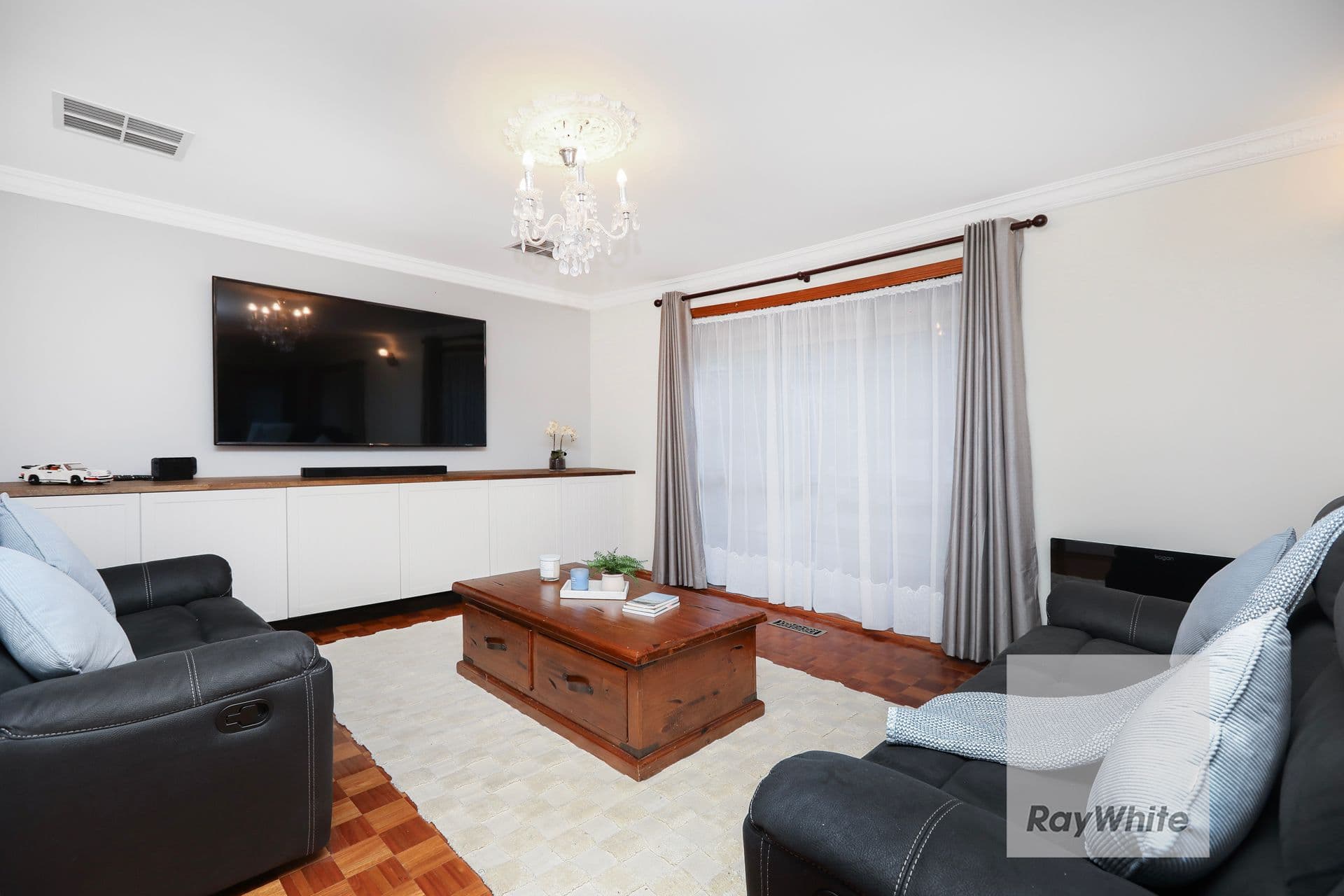 1 Van Court, Gladstone Park VIC 3043, Gladstone Park - Thumbnail 6