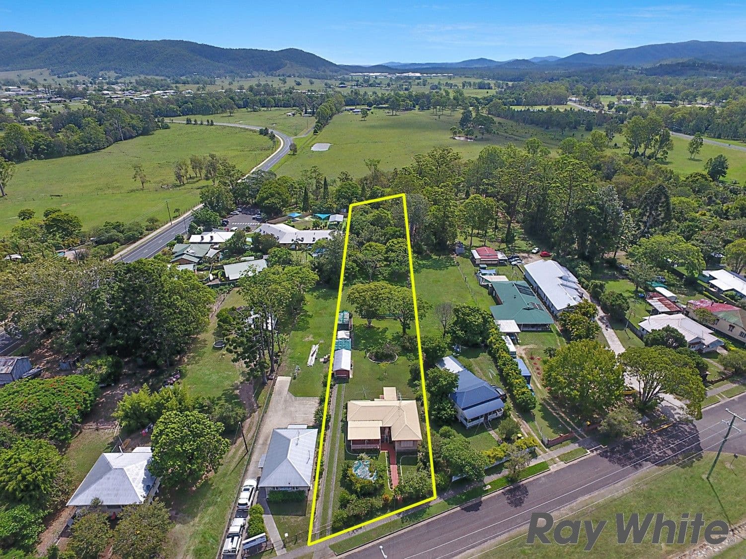 70 Archer Street, Woodford QLD 4514, Woodford - Thumbnail 2