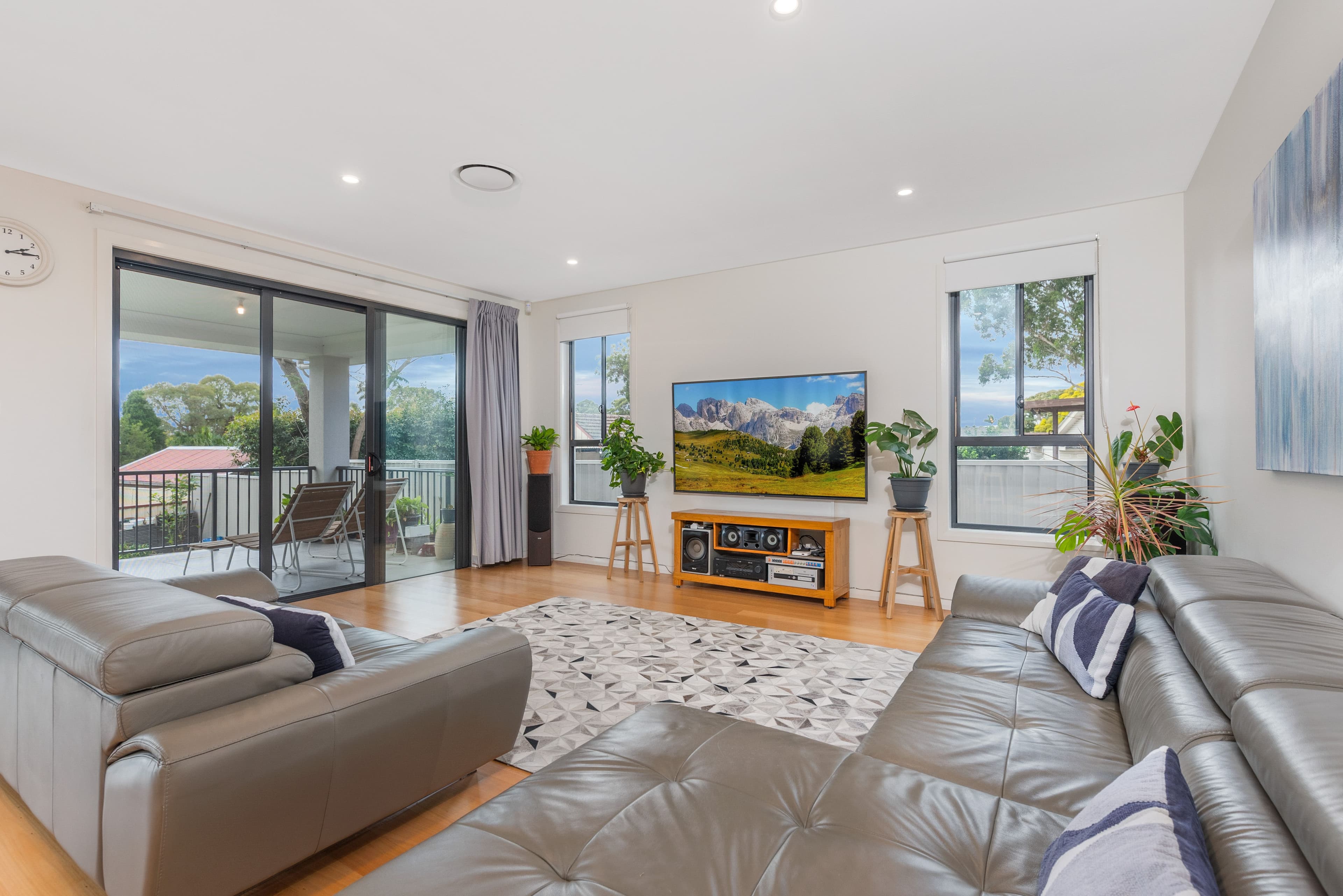 49 Duckmallois Avenue, Blacktown NSW 2148, Blacktown - Thumbnail 2