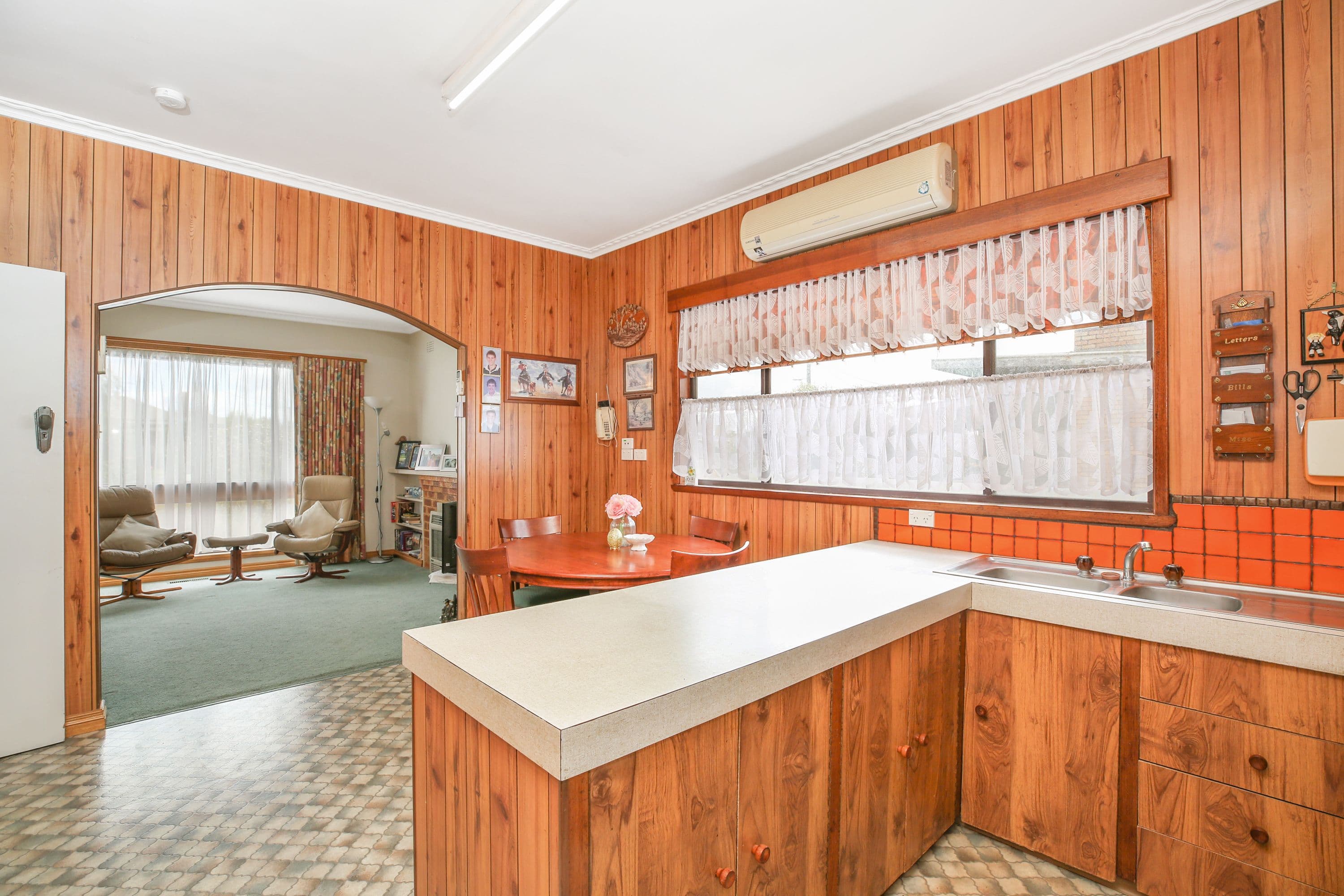 7 Smith Street, Cobden VIC 3266, Cobden - Thumbnail 2