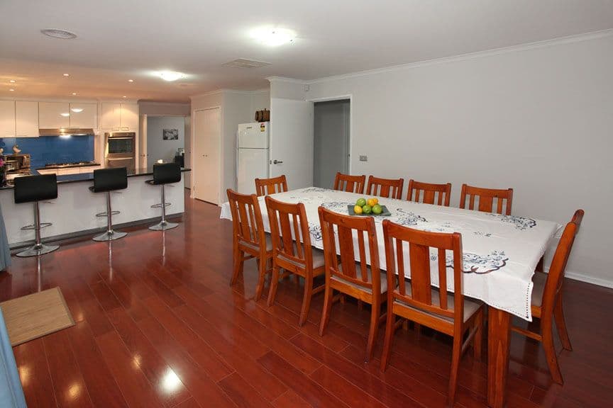 2 Bree Place, ROWVILLE VIC 3178, Rowville - Thumbnail 2