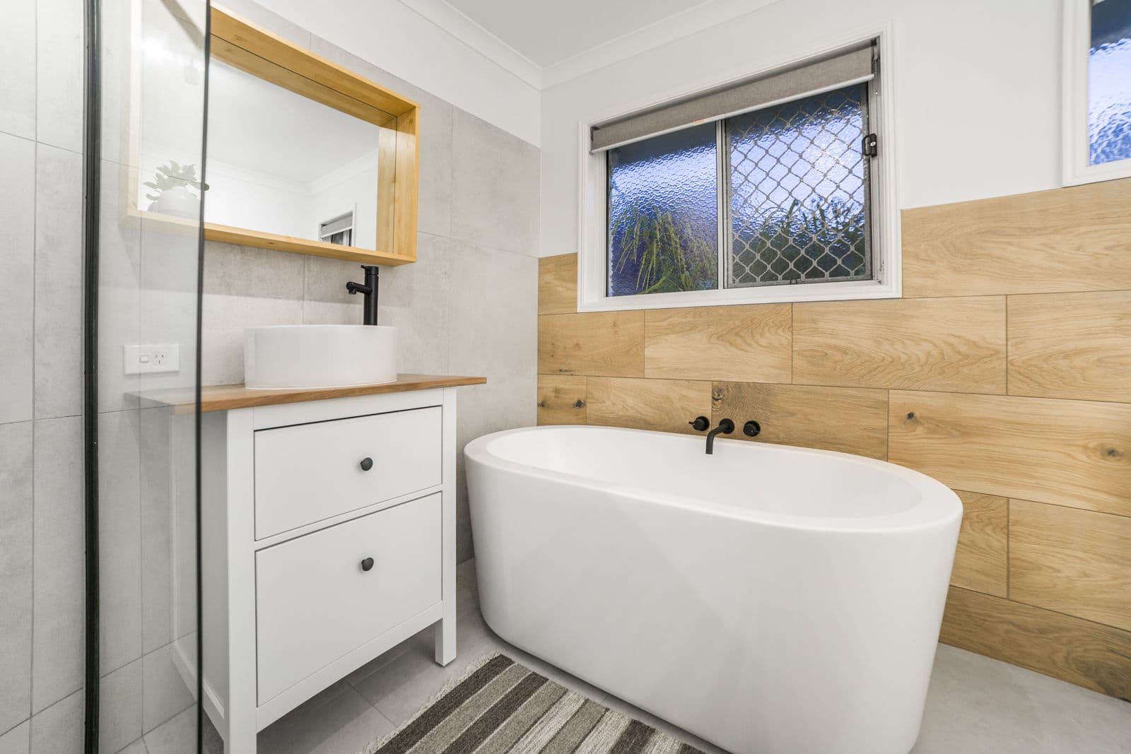 4 River Meadows Drive, Upper Coomera QLD 4209, Upper Coomera - Thumbnail 4