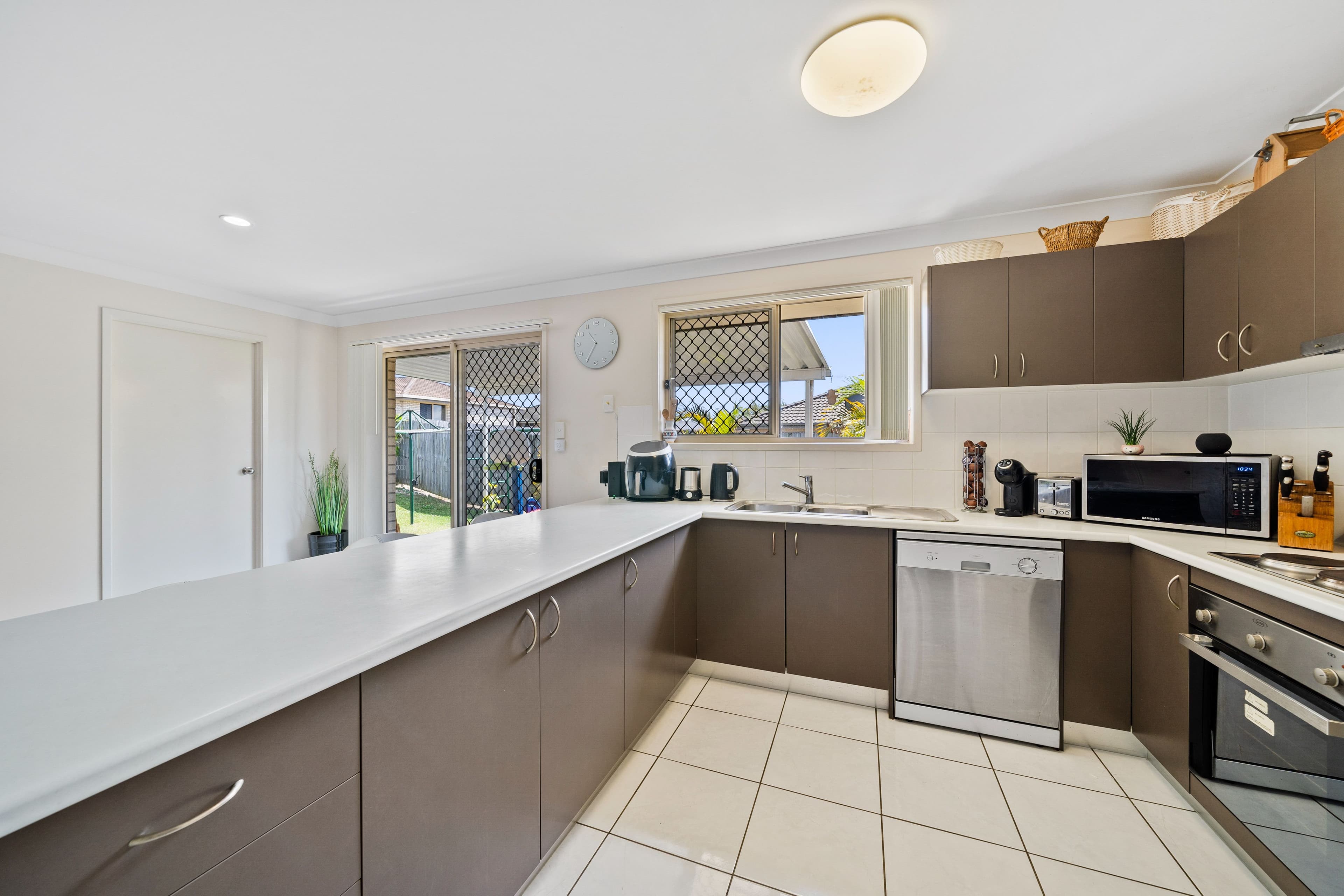 19 Serenity Court, Crestmead QLD 4132, Crestmead - Thumbnail 5