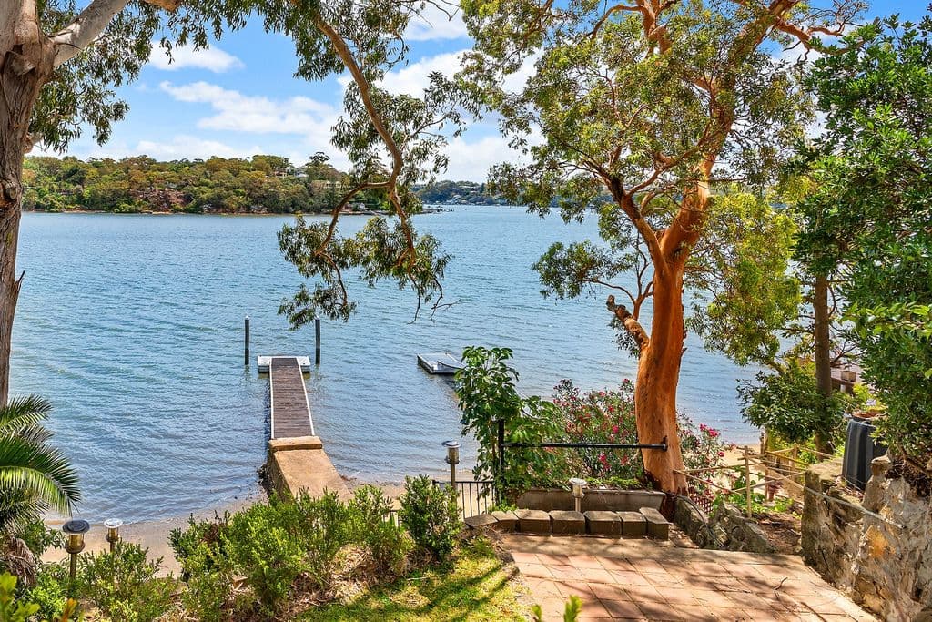 1 Allan Street, Kangaroo Point - Image 1