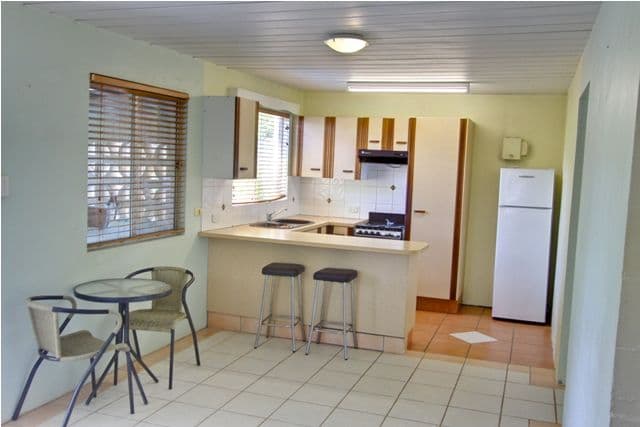 2 Pontee Parade, ALEXANDRA HEADLAND QLD 4572, Alexandra Headland - Thumbnail 5