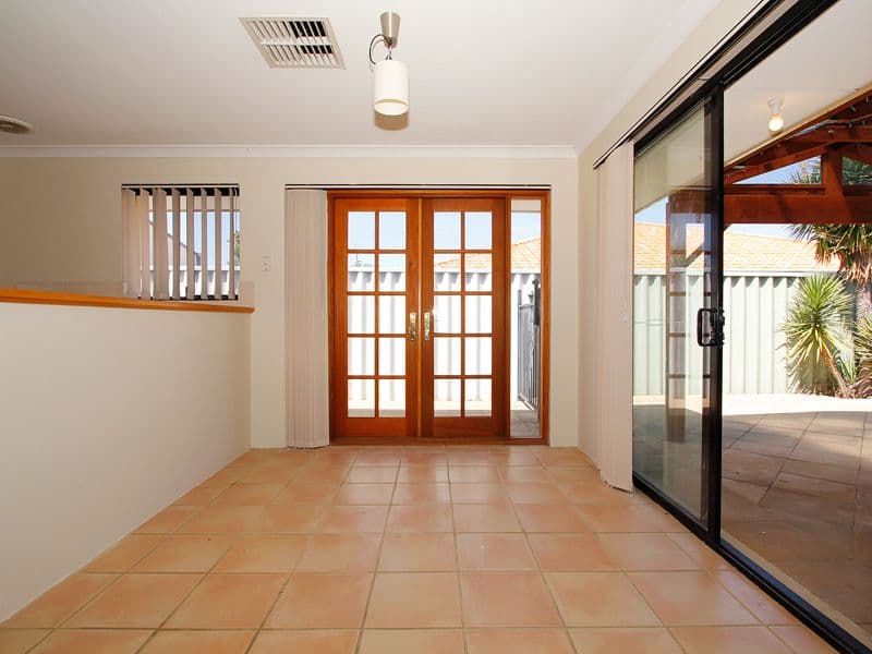 215 Lord Street, LOCKRIDGE WA 6054, Lockridge - Thumbnail 7