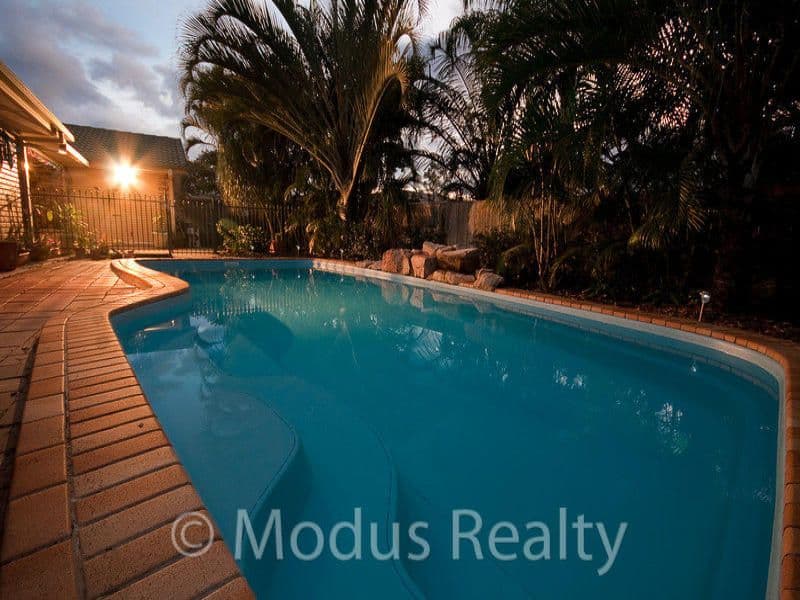 18 Rosa Court, Camira - Image 1