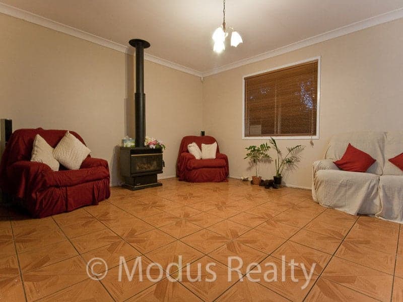 18 Rosa Court, Camira - Thumbnail 5