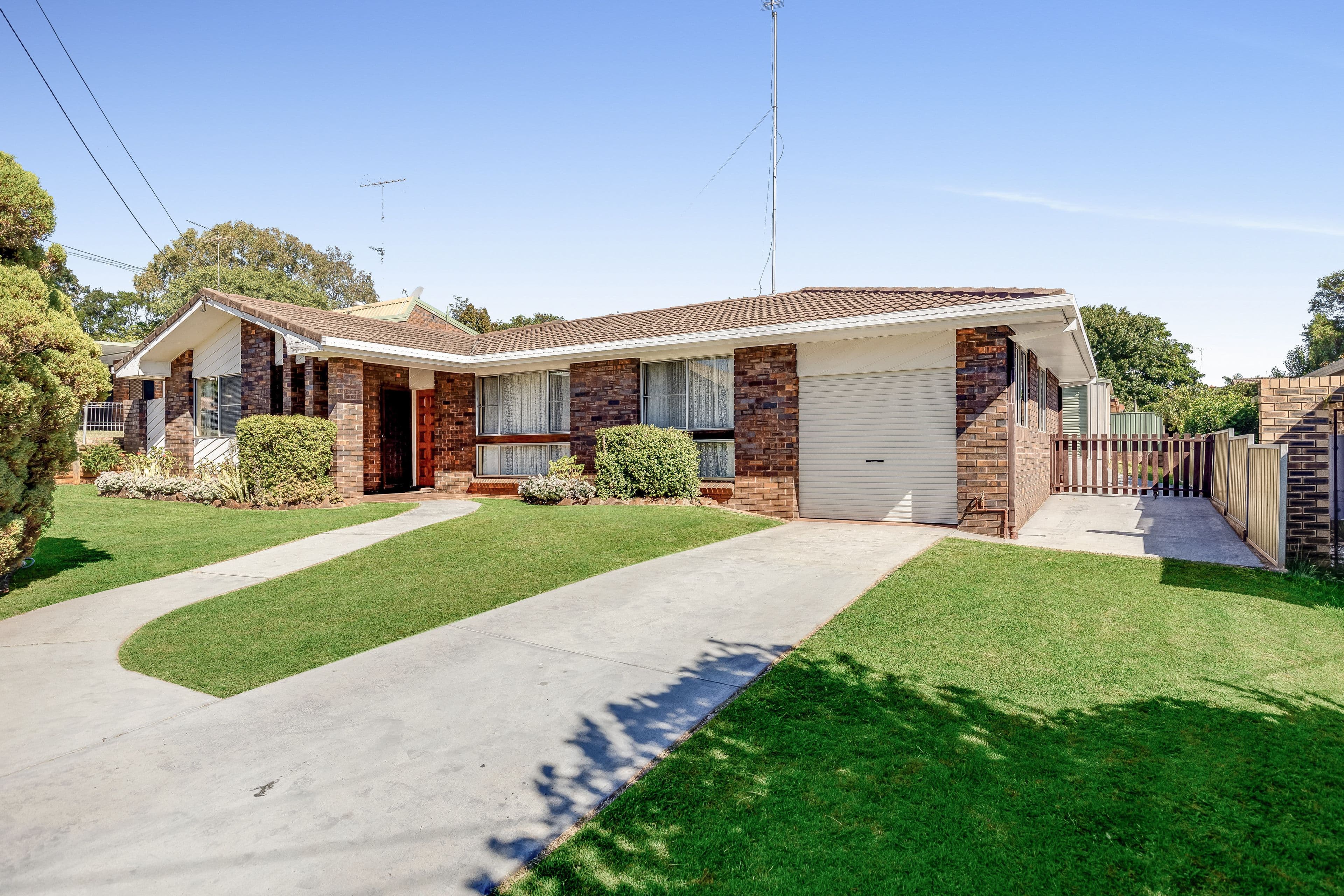 8 Pine Court, Rangeville QLD 4350, Rangeville - Image 1