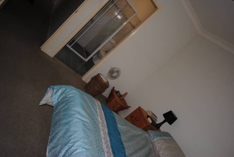 Unit 3, 3 Boonah Street, GRIFFITH NSW 2680, Griffith - Thumbnail 4
