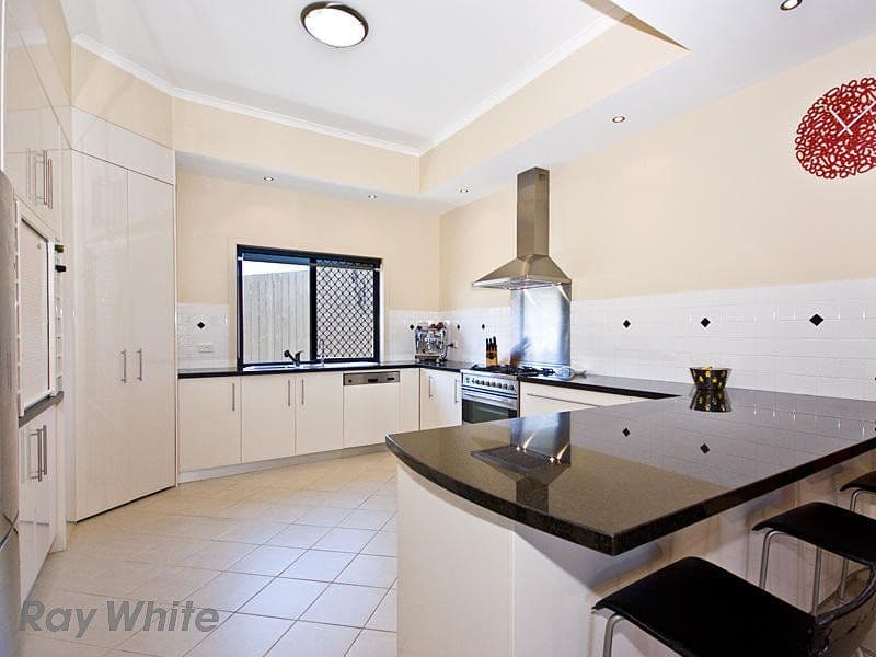 71 Casuarina Street, BRIDGEMAN DOWNS QLD 4035, Bridgeman Downs - Thumbnail 2