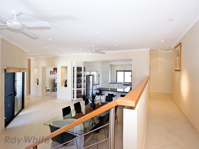 71 Casuarina Street, BRIDGEMAN DOWNS QLD 4035, Bridgeman Downs - Thumbnail 4